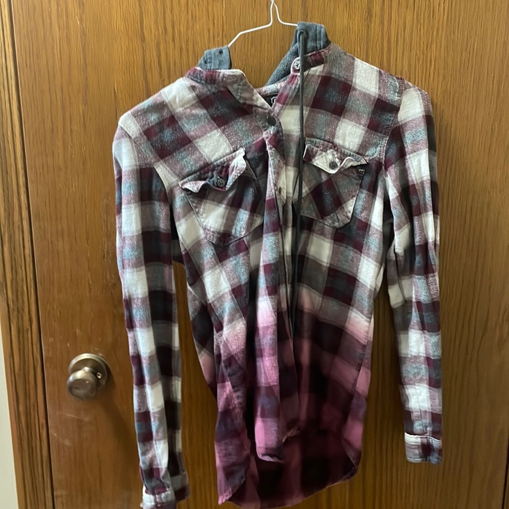 🔥3 for $15🔥 ombré plaid shirt with hoodie